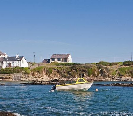 Bull Bay Hotel Amlwch Екстериор снимка